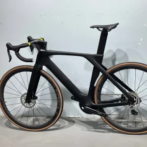 700c Road Bike Racing Bike Road Bike 18 Speed Carbon Fiber Bicycle for Adult