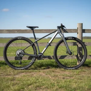 Carbon Fiber Mountain Bike XT M8100 12S Men’s 29 Inch 12 Speed Pedal Bicycle with Carbon Fork