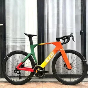 Full Carbon Road Bike Complete Bike with Aero Frame Disc Brake and Shimano 105 Groupset