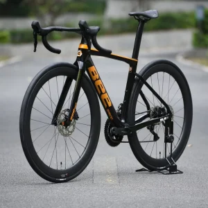 Lightweight 7.8KG Carbon Road Bike SLR01 SHIMANO 105 R7120 24 Speed Hydraulic Disc Brake 700*25C Tire Bicycle