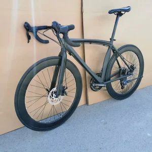 New Design Road Bike Carbon Fiber Road Bike for Adult