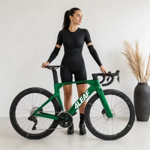 R06 Carbon Fiber Racing Road Bike 700C Carbon Frame Fork Carbon Wheelset 24 Speed SHIMANO 105 Mechanical Hydraulic Disc