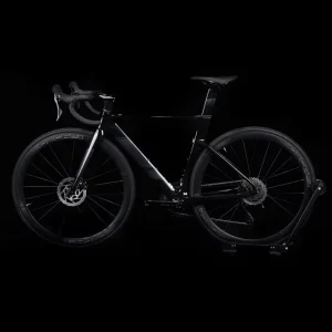 Road Bike 24 Speed Carbon Fiber Road Bicycle R7120 Group Set 105 Hydraulic Disc Brake Racing Cycling UCI